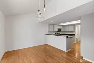16132 SE 33rd Cir, Bellevue, WA 98008 - Photo 10