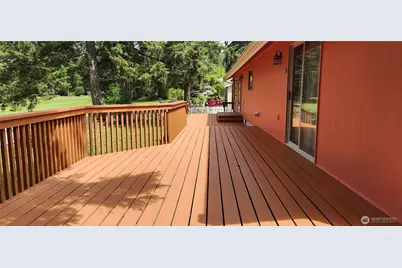 130 E Lakeland Way, Allyn, WA 98524 - Photo 4