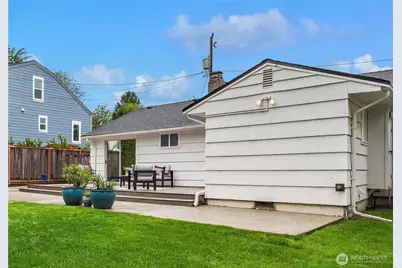 6439 Marshall Avenue SW, Seattle, WA 98136 - Photo 34