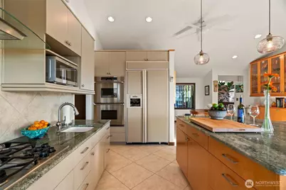 7025 156th Street SW, Edmonds, WA 98026 - Photo 20