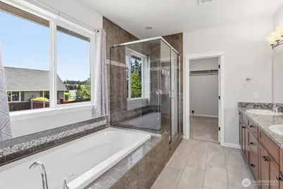6823 47th Avenue NE, Olympia, WA 98516 - Photo 16