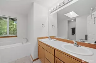 6534 NE 198th St, Kenmore, WA 98028 - Photo 18