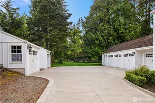 13432 NE 25th St, Bellevue, WA 98005 - Photo 36