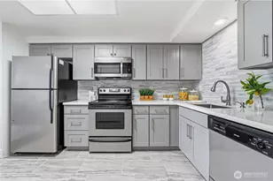 11300 1st Ave NE, Seattle, WA 98125 - Photo 16