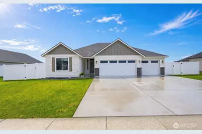 1154 7th Avenue NE, Ephrata, WA 98823 - Photo 1