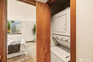 2350 10th Ave E, Seattle, WA 98102 - Photo 22