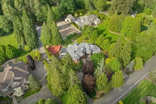 8207 228th St SE, Woodinville, WA 98072 - Photo 36