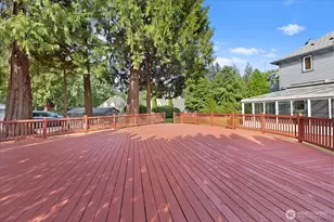 8207 228th St SE, Woodinville, WA 98072 - Photo 30