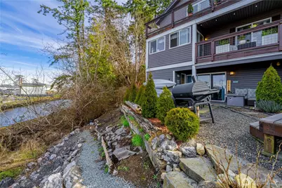 7413 Jackson Road, Blaine, WA 98230 - Photo 2