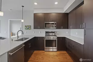 50 Pine St, Edmonds, WA 98020 - Photo 12