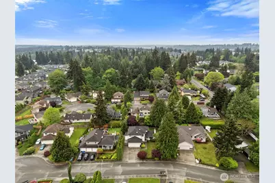 816 151st Place SW, Lynnwood, WA 98087 - Photo 30