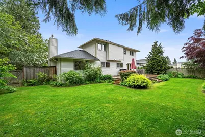 816 151st Place SW, Lynnwood, WA 98087 - Photo 12