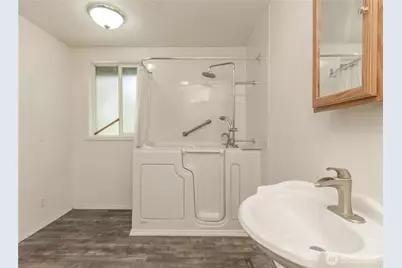 10210 Villa Lane SW, Lakewood, WA 98499 - Photo 32