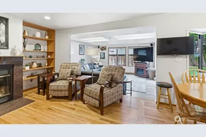 20712 33rd Avenue W, Lynnwood, WA 98036 - Photo 14