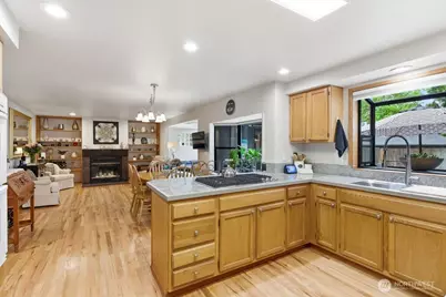 20712 33rd Avenue W, Lynnwood, WA 98036 - Photo 12