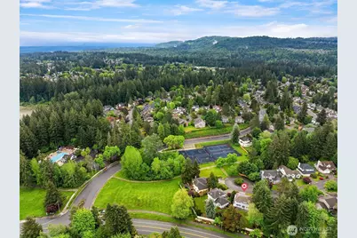 24346 SE 43rd Place, Sammamish, WA 98029 - Photo 36