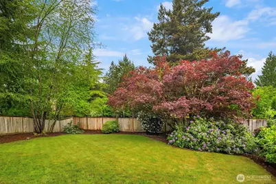 24346 SE 43rd Place, Sammamish, WA 98029 - Photo 28