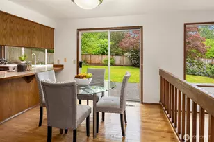 24346 SE 43rd Pl, Sammamish, WA 98029 - Photo 12
