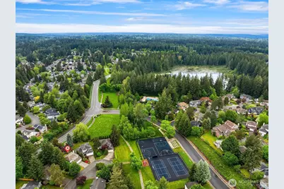 24346 SE 43rd Place, Sammamish, WA 98029 - Photo 34
