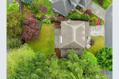 24346 SE 43rd Place, Sammamish, WA 98029 - Photo 32