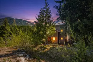 350 Rampart Dr, Snoqualmie Pass, WA 98068 - Photo 2