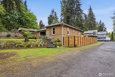 7715 236th Street SW, Edmonds, WA 98026 - Photo 2