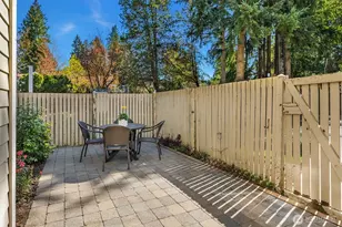 1606 103rd Pl NE, Bellevue, WA 98004 - Photo 16