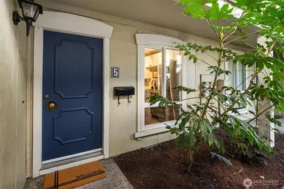 1606 103rd Place NE #K5, Bellevue, WA 98004 - Photo 2