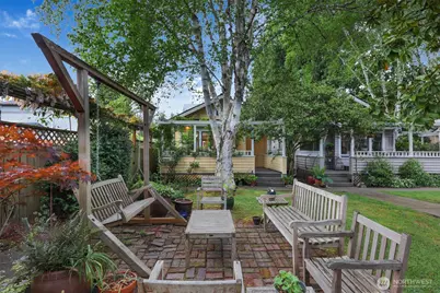 1601 22nd Avenue #2118, Seattle, WA 98122 - Photo 22