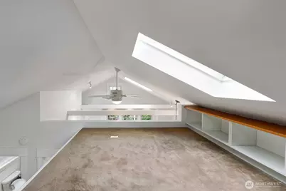 1601 22nd Avenue #2118, Seattle, WA 98122 - Photo 14