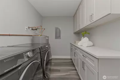 9201 NE Juanita Drive #403, Kirkland, WA 98034 - Photo 26