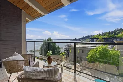 9201 NE Juanita Drive #403, Kirkland, WA 98034 - Photo 10