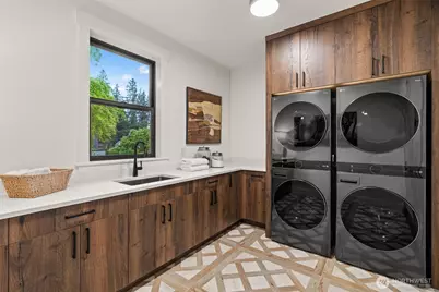 15327 SE 22nd Street, Bellevue, WA 98008 - Photo 22