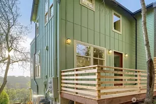 4586 22nd Ave SW, Seattle, WA 98106 - Photo 1