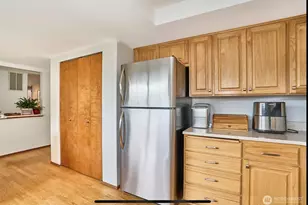 1404 S 290th Pl, Federal Way, WA 98003 - Photo 4