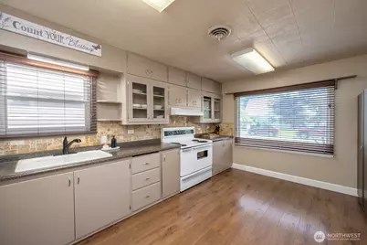 1017 SW C Street, Ephrata, WA 98823 - Photo 8