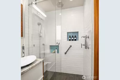 7105 190th Street SW, Lynnwood, WA 98036 - Photo 18