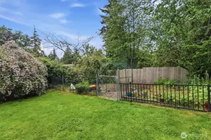1027 S 124th St, Seattle, WA 98168 - Photo 24