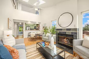 4403 Greenwood Ave N, Seattle, WA 98103 - Photo 4