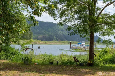 369 E Birnie Slough Road, Cathlamet, WA 98612 - Photo 2