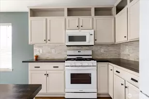 1958 SW Rock Rose Dr, Oak Harbor, WA 98277 - Photo 10