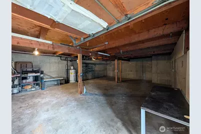 18249 24th Avenue NE, Shoreline, WA 98155 - Photo 2