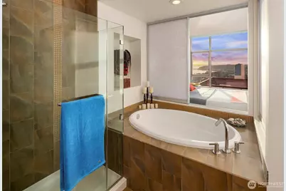 2033 2nd Avenue #1903, Seattle, WA 98121 - Photo 18