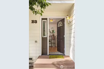 15721 44th Avenue W #B3, Lynnwood, WA 98087 - Photo 2
