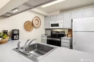 15721 44th Ave W, Lynnwood, WA 98087 - Photo 12