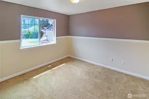 9815 198th St E, Graham, WA 98338 - Photo 18