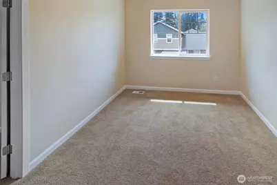 9815 198th Street E, Graham, WA 98338 - Photo 14