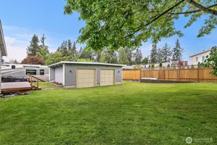 9015 218th St SW, Edmonds, WA 98026 - Photo 34