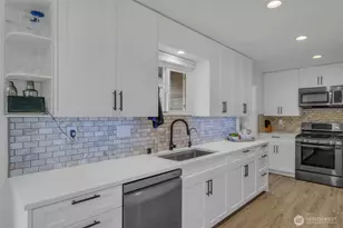 9015 218th St SW, Edmonds, WA 98026 - Photo 16