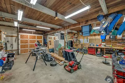 9015 218th Street SW, Edmonds, WA 98026 - Photo 36